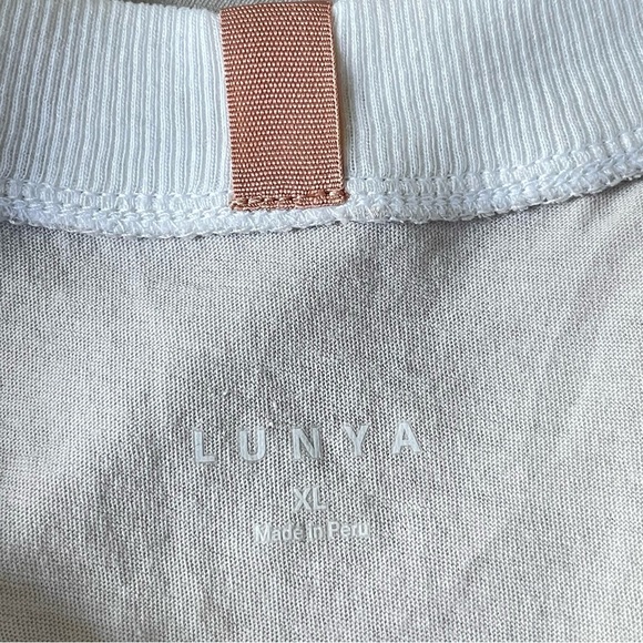 Lunya Gray Restore Sleeveless Pima Cotton Crew Neck Muscle Tee Tank 35887 - Picture 7 of 10